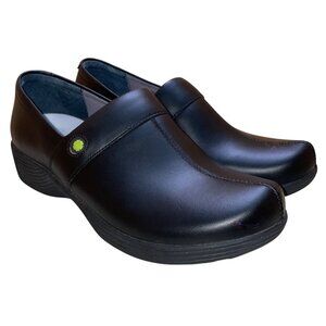 Dansko Womens Work Wonders Black Patent Leather Slip On Clogs 42 NB Walk inserts
